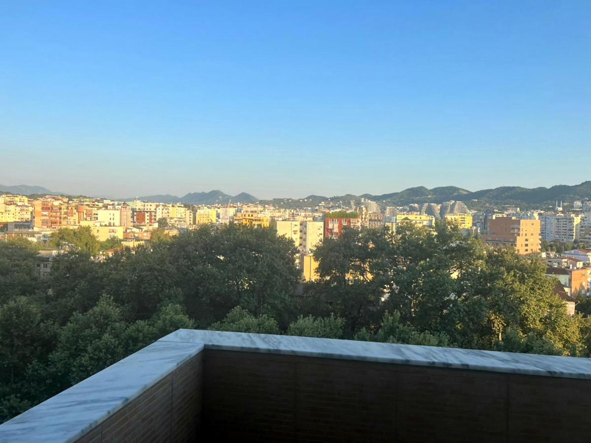 Panoramic Apartment Tirana Exterior photo