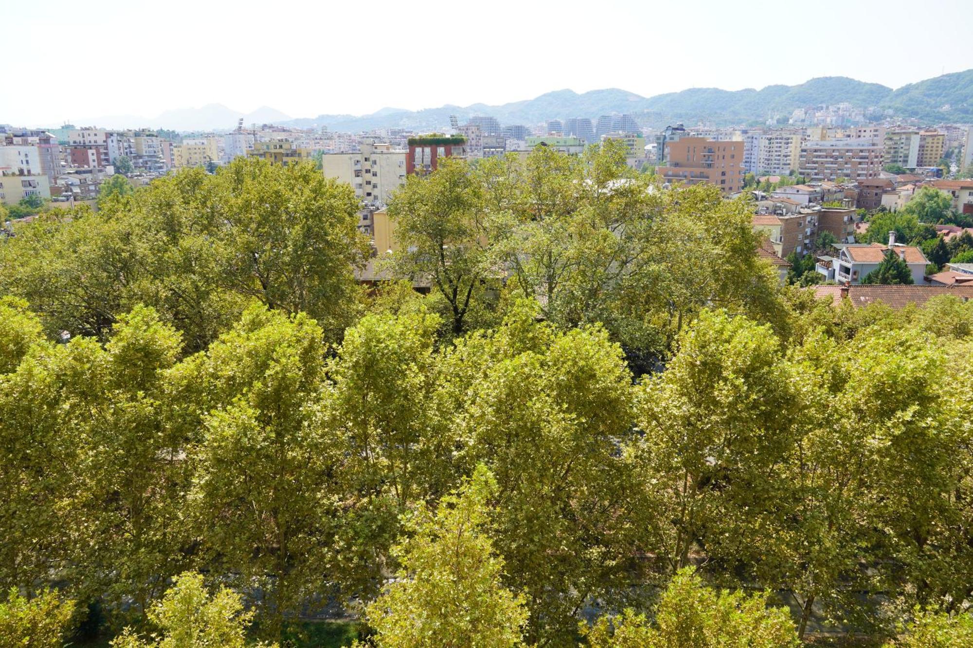 Panoramic Apartment Tirana Exterior photo